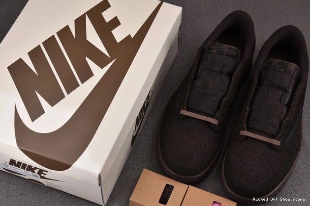 Kick Theory Scott DM7866-202 Air Brown Travis Velvet Jordan Low x 1 OG 0813
